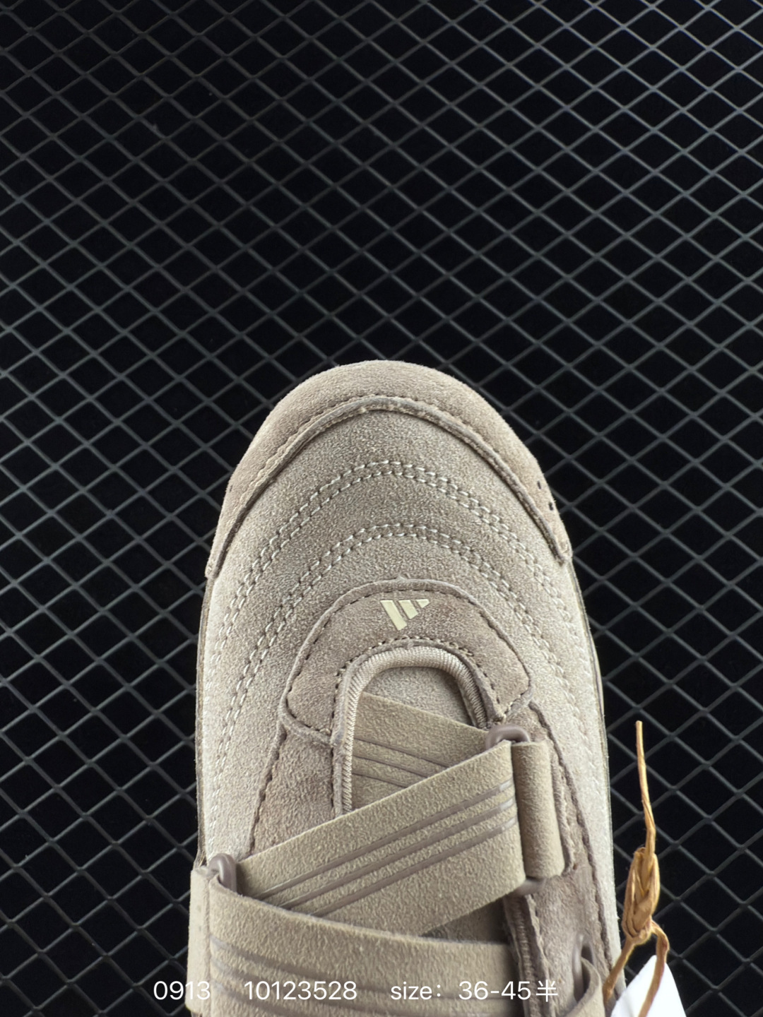 adidas FOS URBAN REVERIE