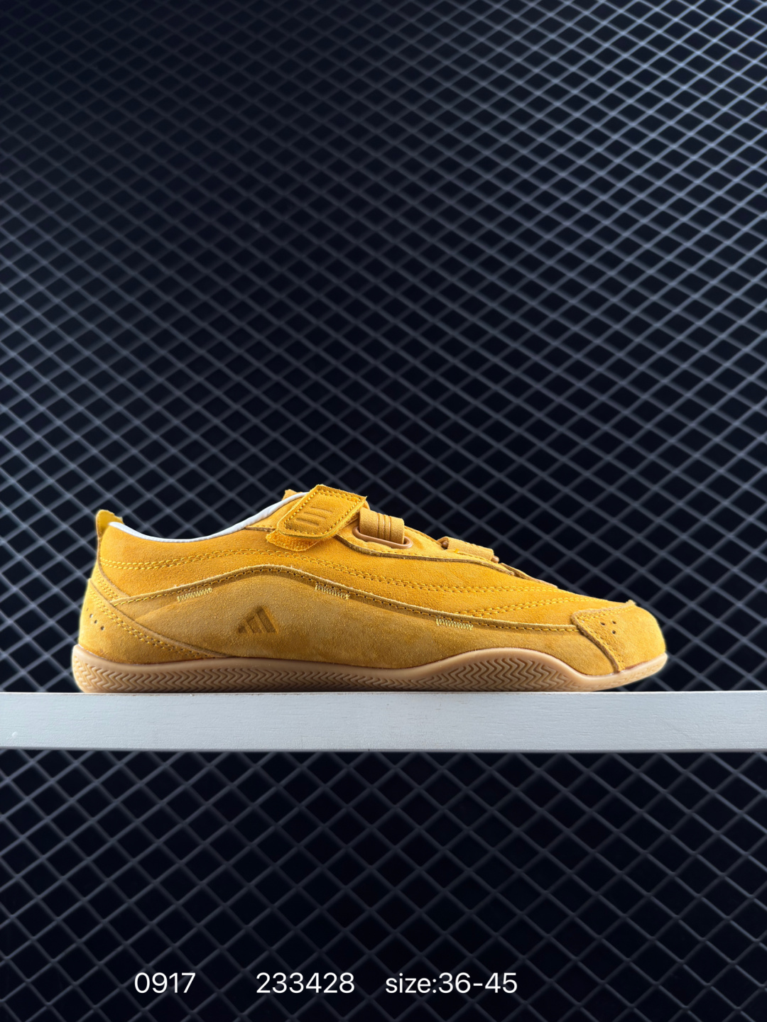 adidas FOS URBAN REVERIE adidas FOS URBAN REVERIE