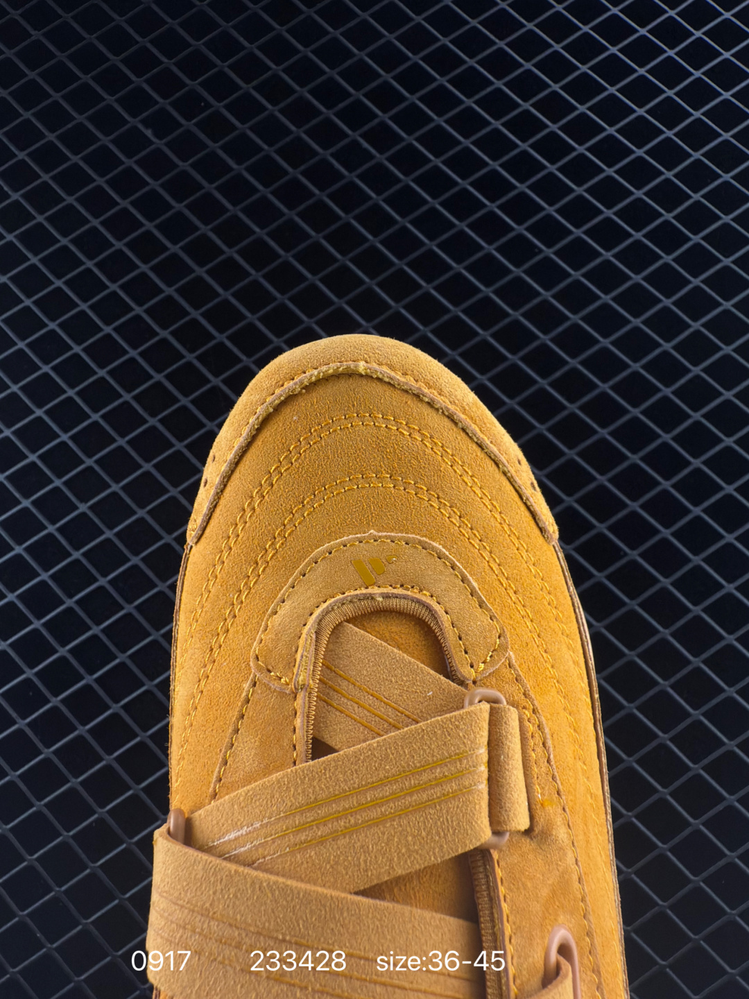 adidas FOS URBAN REVERIE