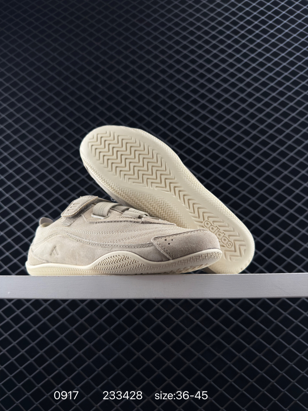 adidas FOS URBAN REVERIE