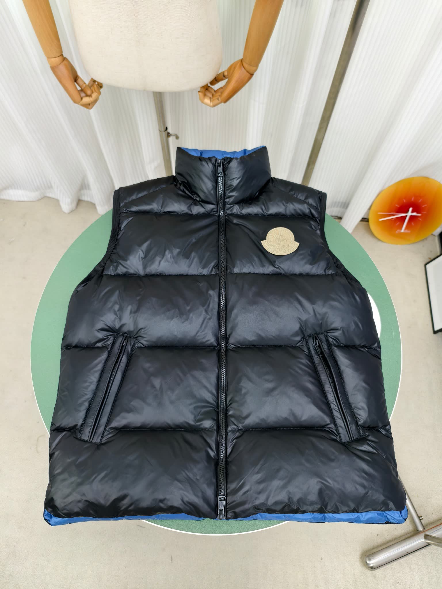 Moncler Sumido Down Vest Moncler Sumido Down Vest