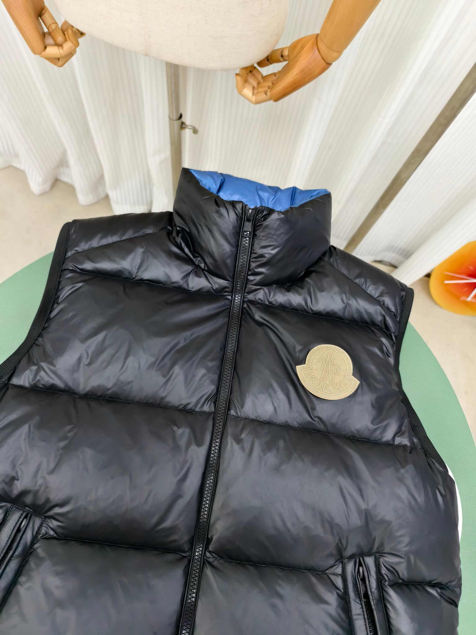 Moncler Sumido Down Vest