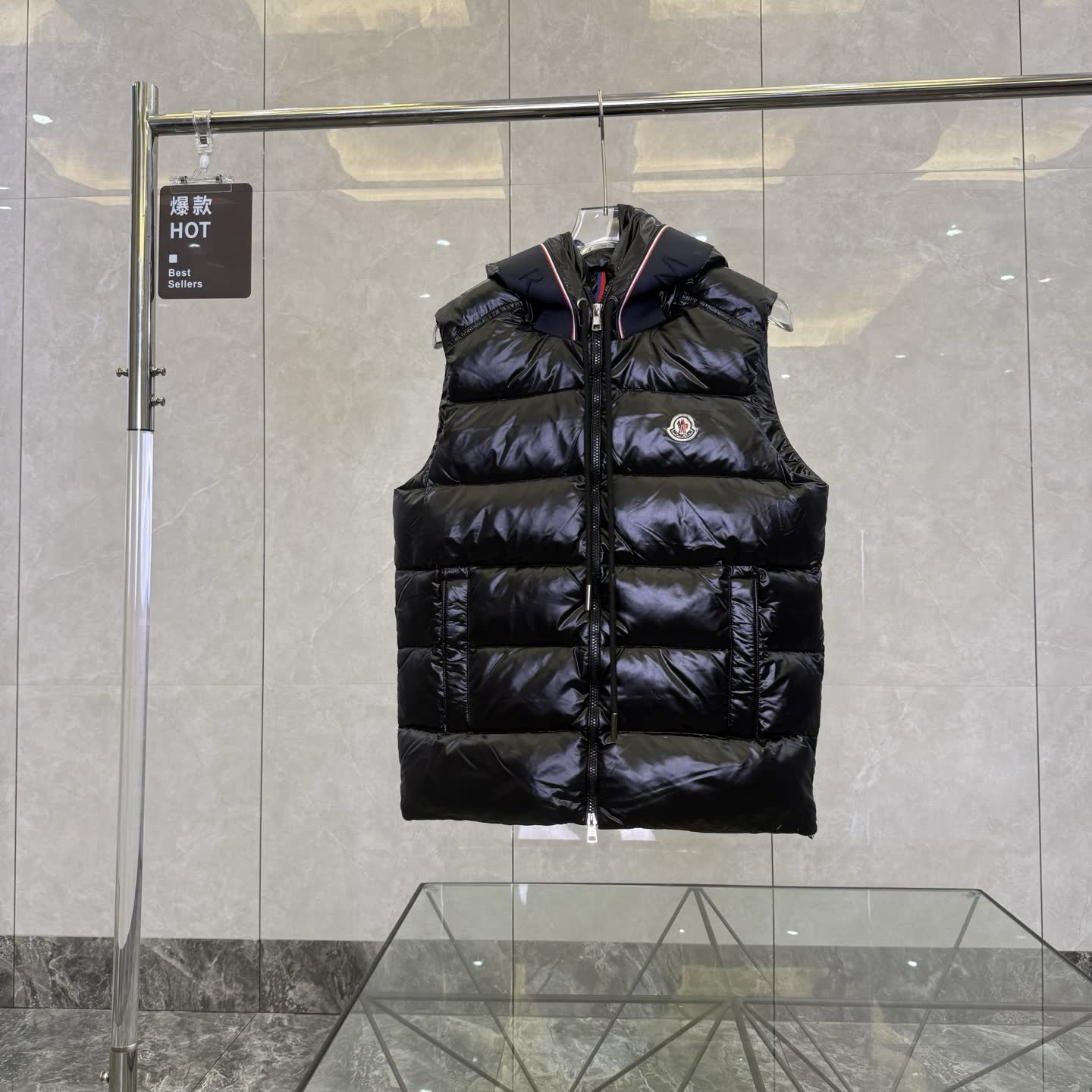 Moncler Ouse Hooded Down Vest Moncler Ouse Hooded Down Vest