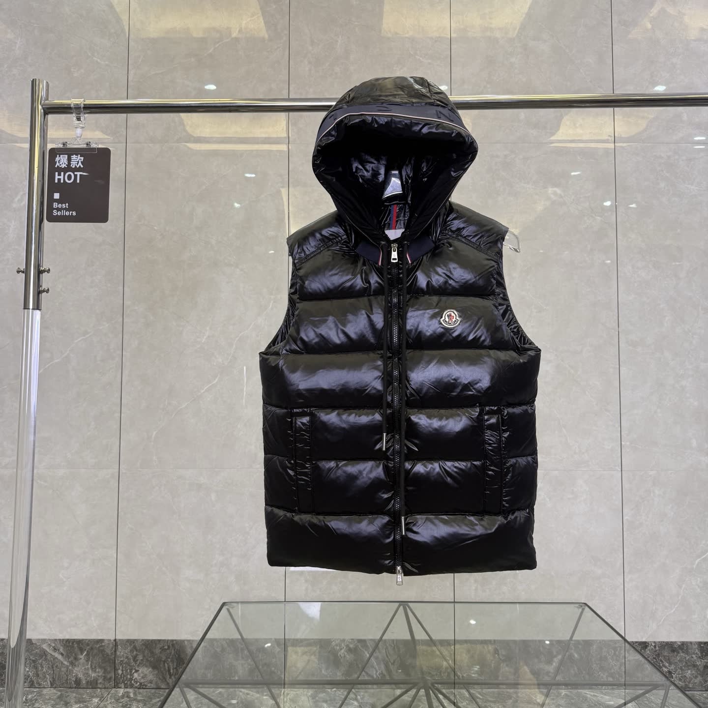 Moncler Ouse Hooded Down Vest Moncler Ouse Hooded Down Vest