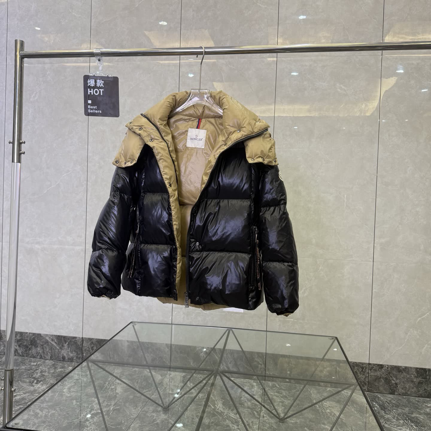 Moncler Parana Down Jacket Moncler Parana Down Jacket