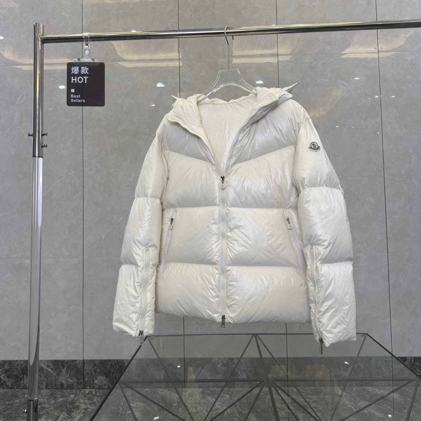 Moncler Huppe Hooded Down Jacket