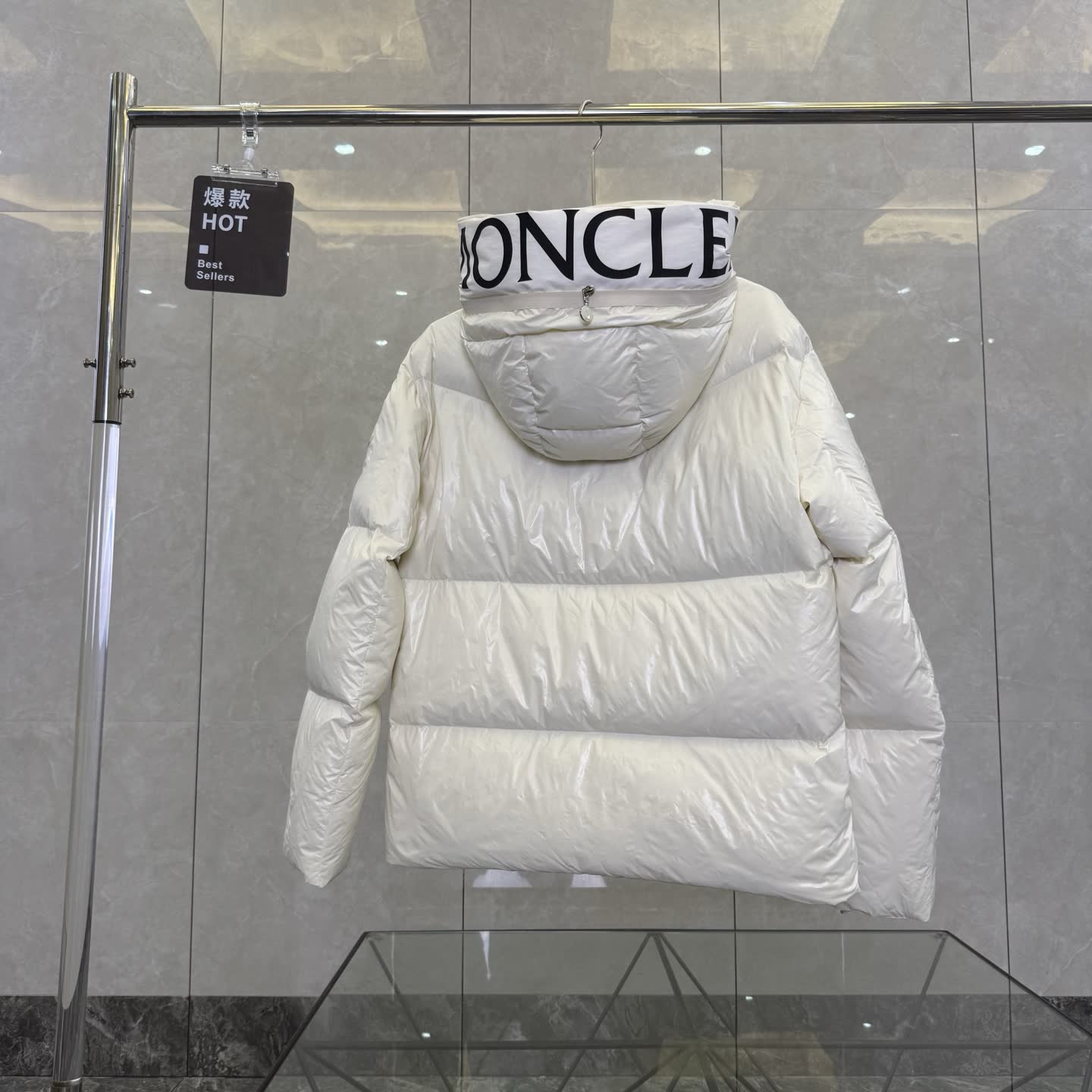 Moncler Huppe Hooded Down Jacket