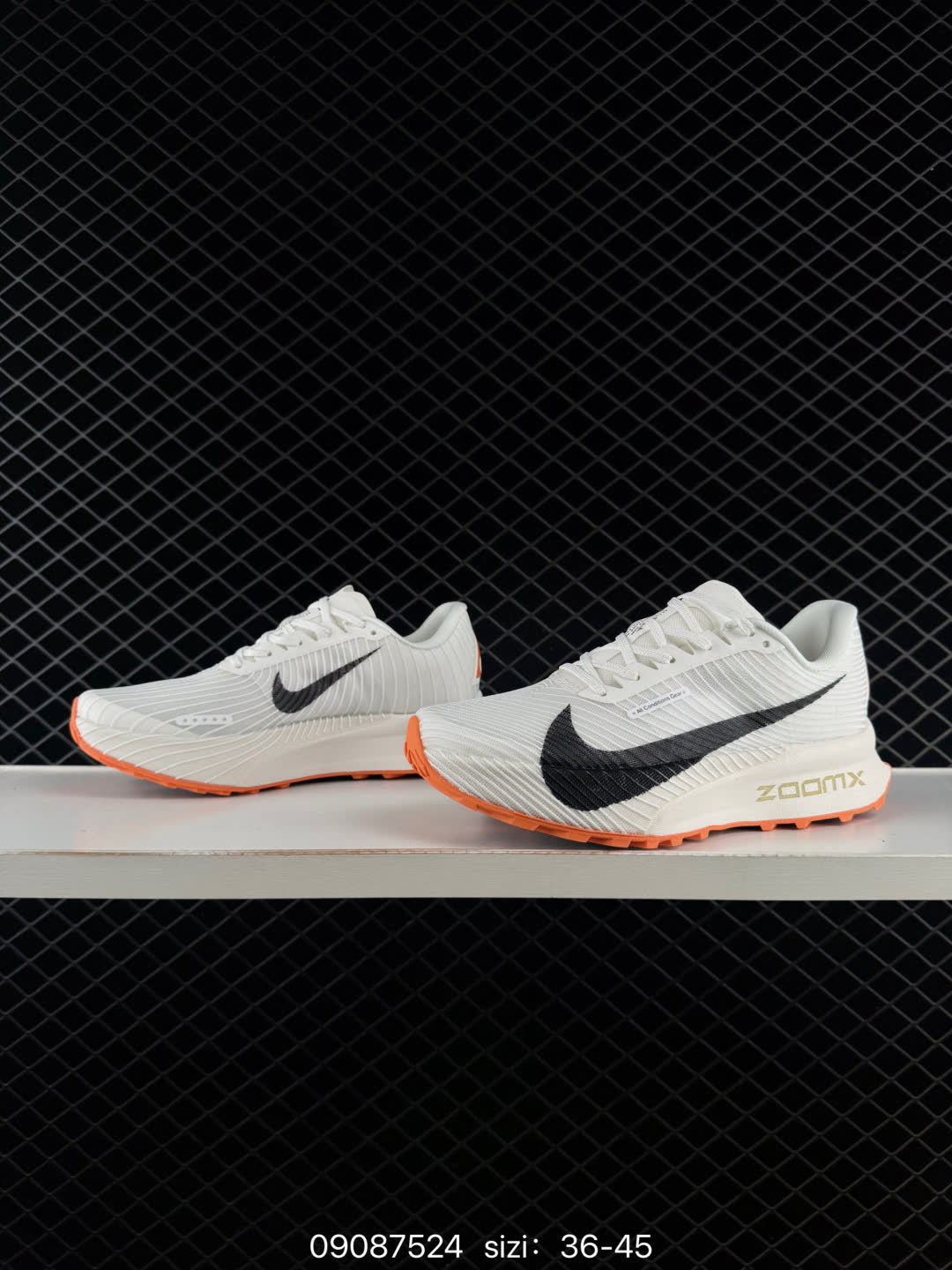 NIKE ACG Mountain Fly Low GORE-TEX