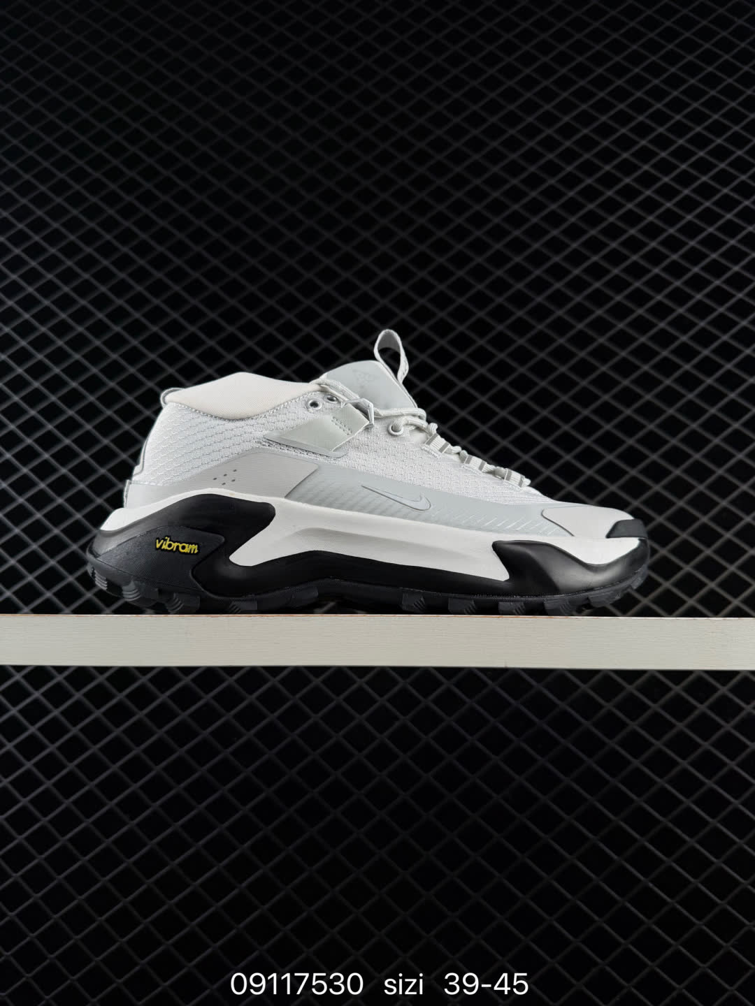 NIKE ACG MOUNTAIN FLY GTX SE-DH0623-008 NIKE ACG MOUNTAIN FLY GTX SE-DH0623-008