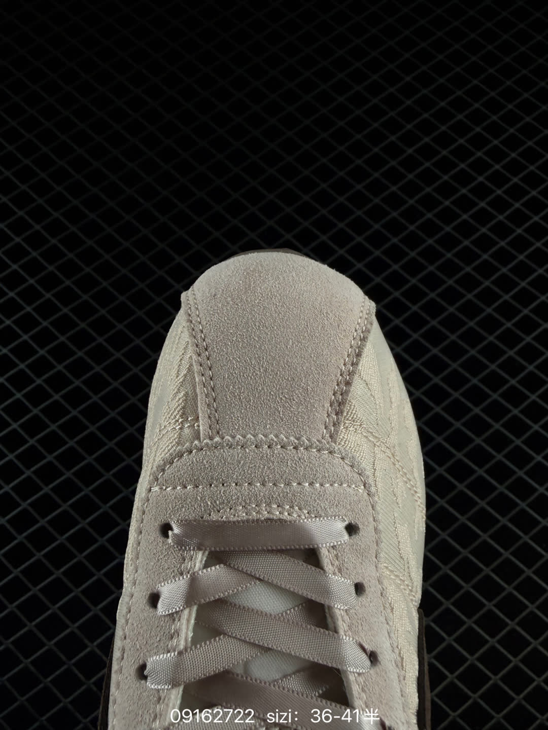 W NIKE CLASSIC CORTEZ NYLON PREN-IQ3624
