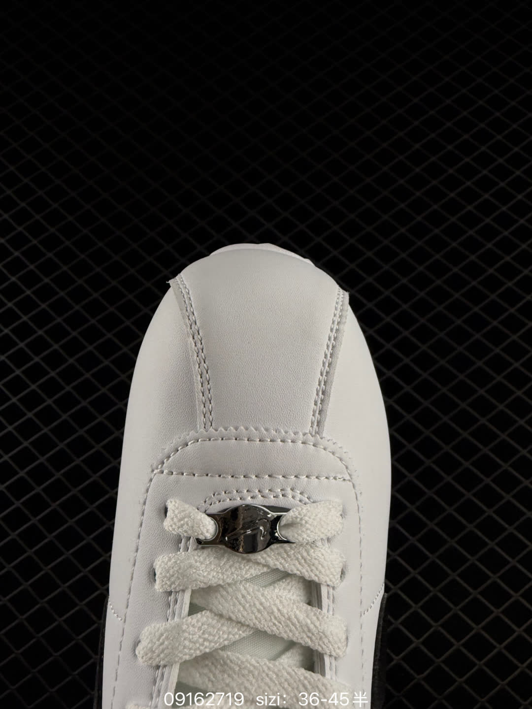 W NIKE CORTEZ-DN1791