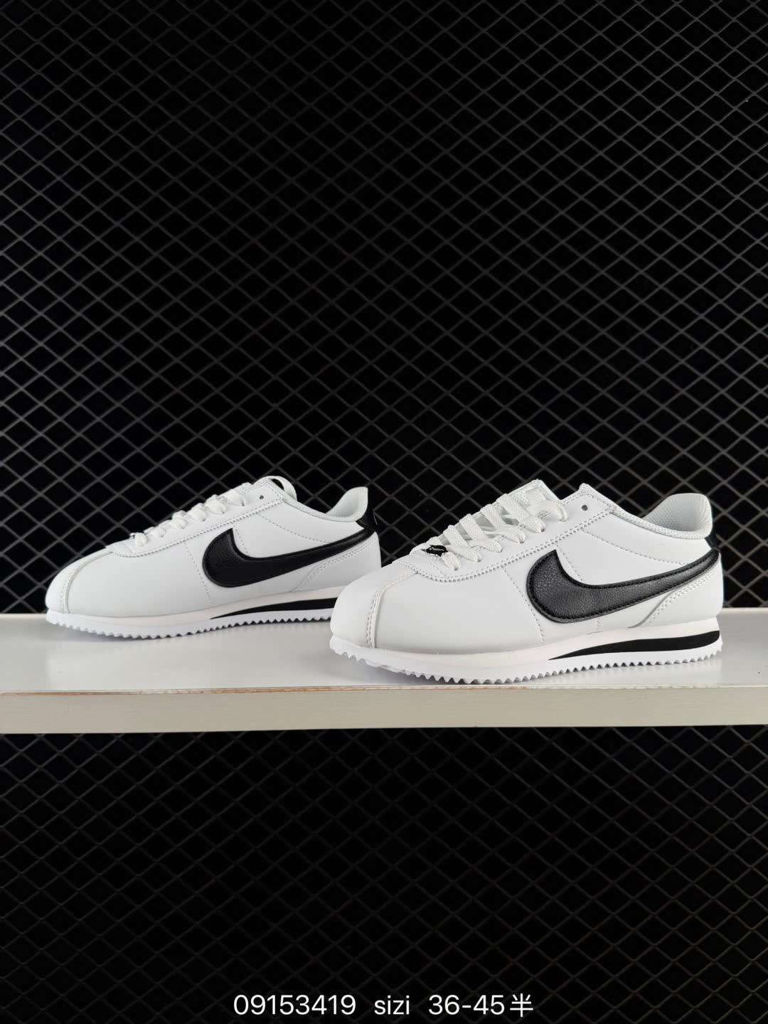 W NIKE CORTEZ-DN1791