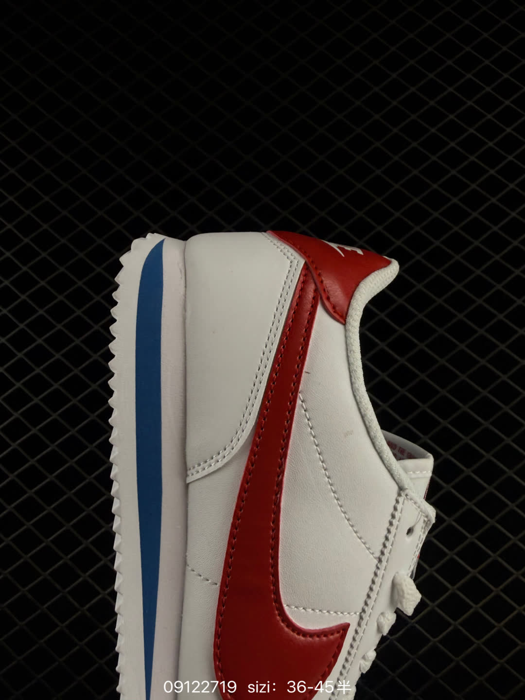 W NIKE CORTEZ-DN1791