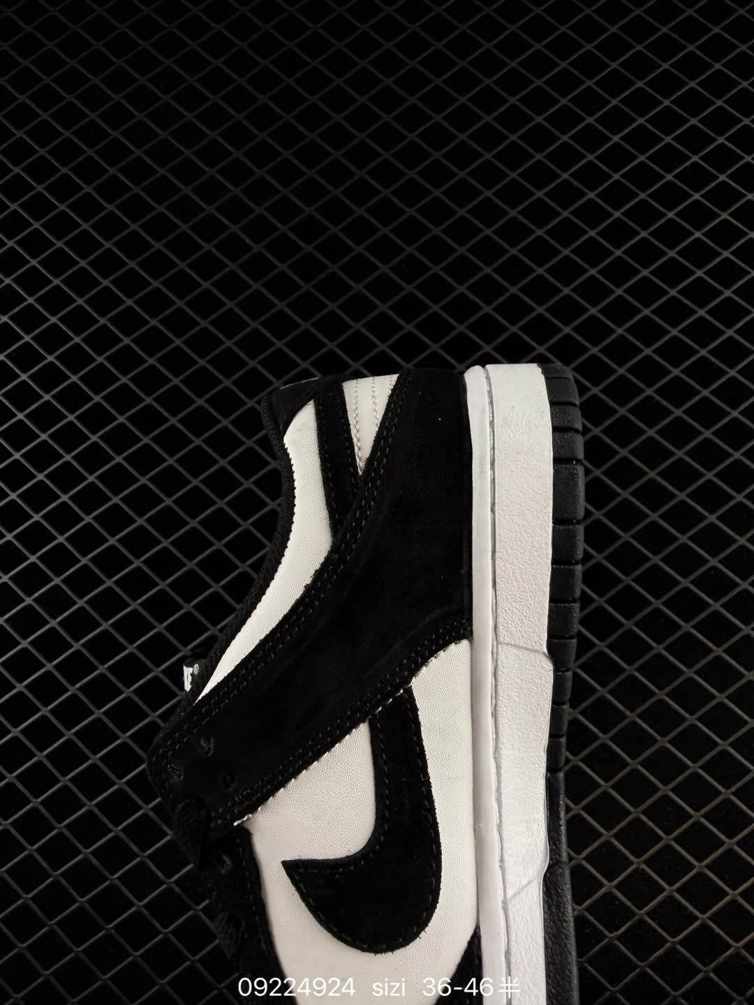 Nike Dunk Low Retro-IB4417