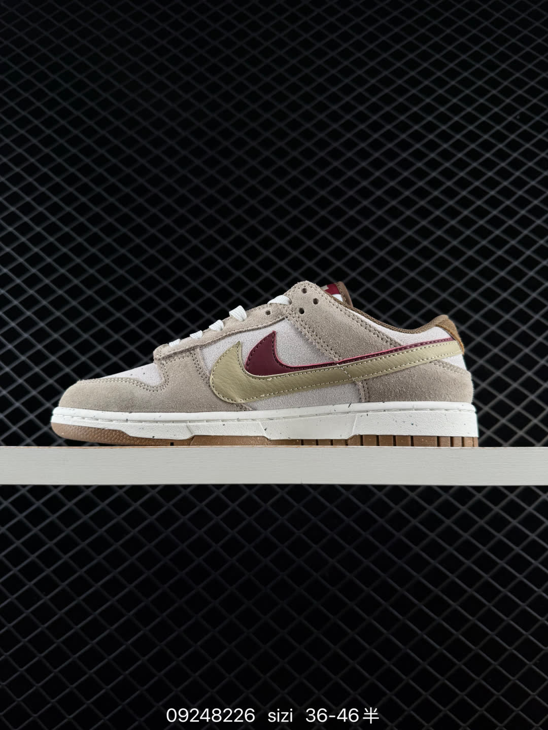 Nike SB Dunk Low-JA4405