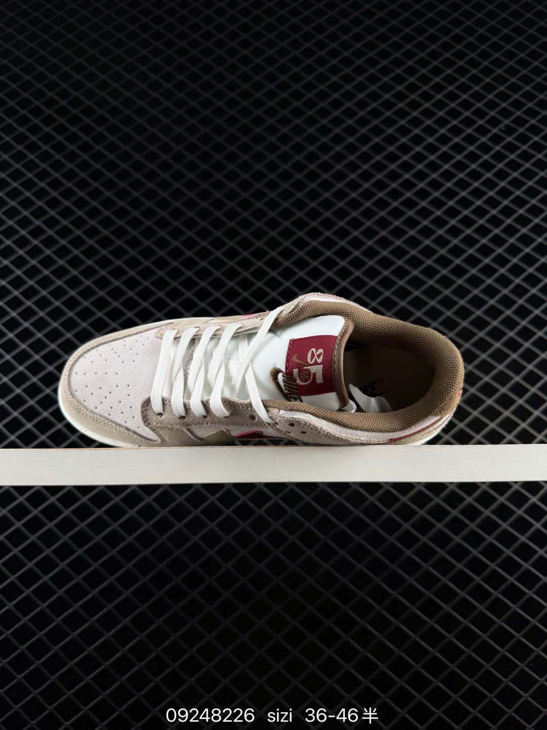 Nike SB Dunk Low-JA4405