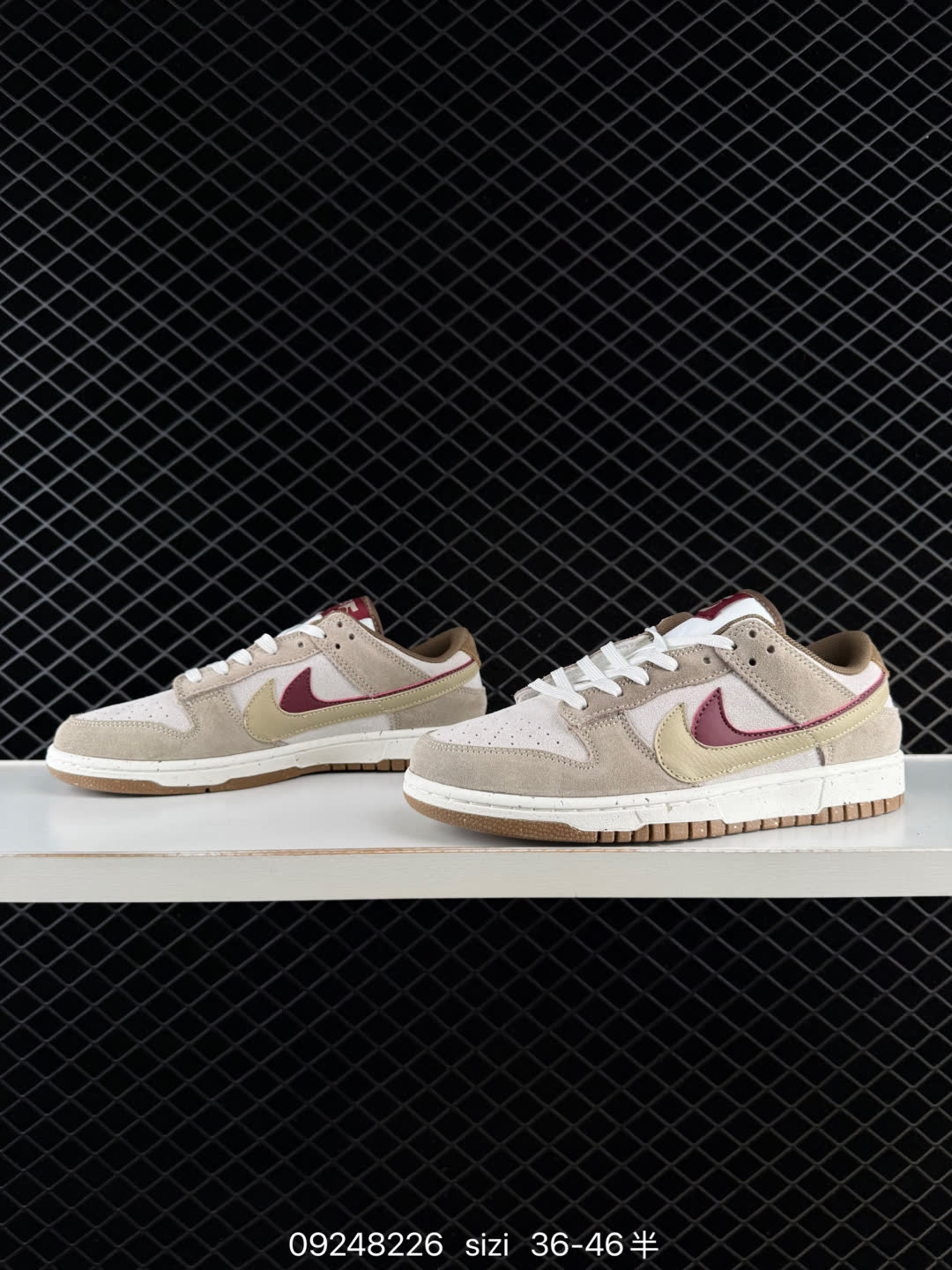 Nike SB Dunk Low-JA4405