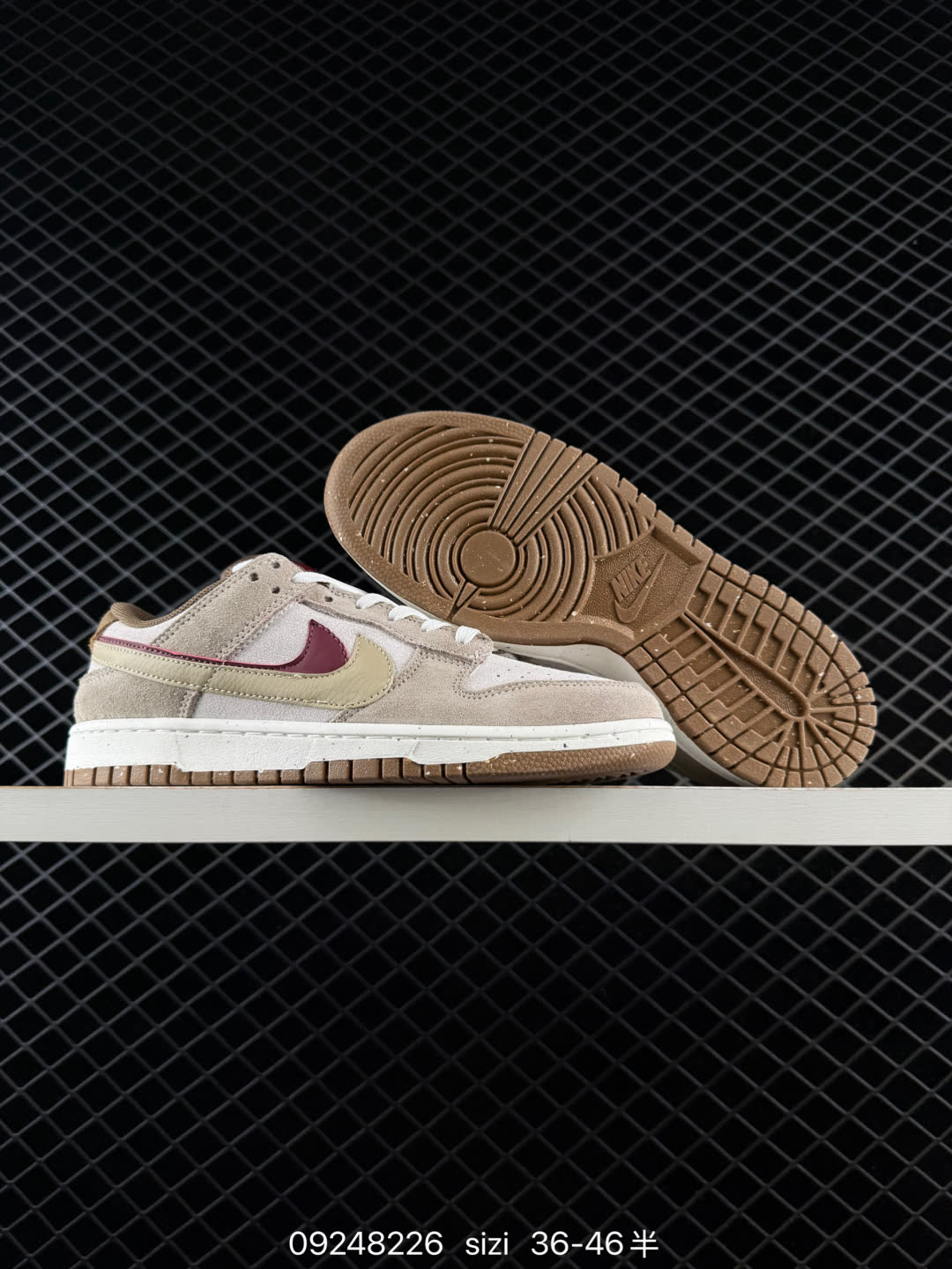 Nike SB Dunk Low-JA4405