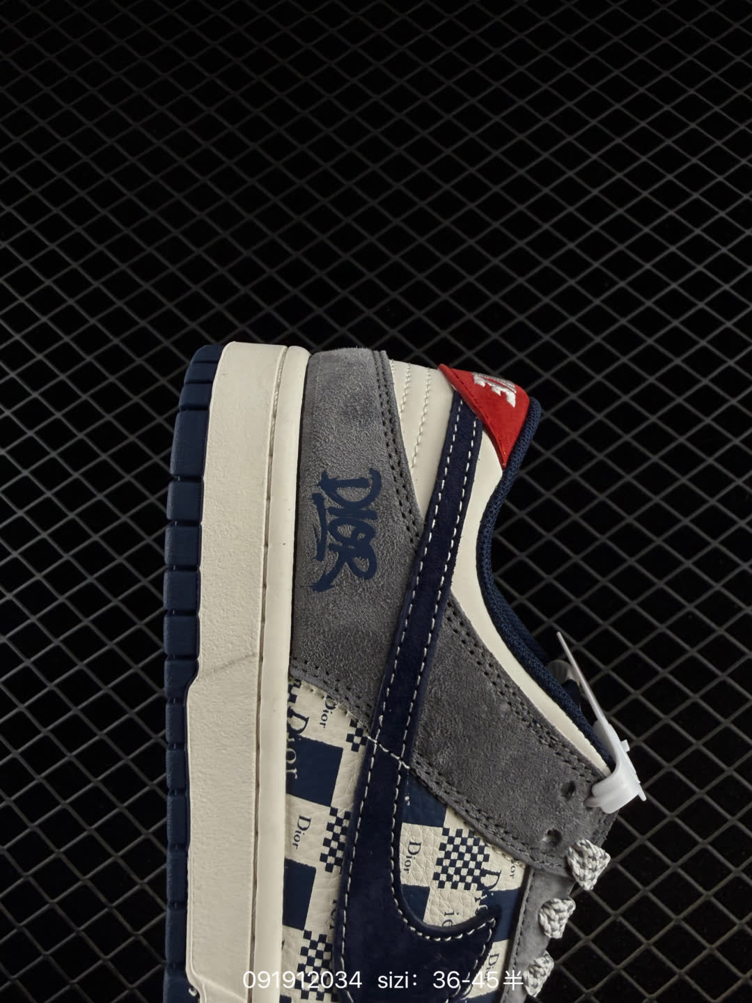 NIKE DUNK SB LOW-HS2506