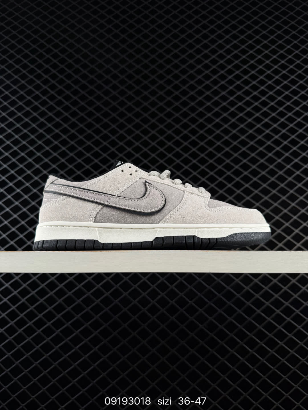 Otomo Katsuhiro x Nike SB Dunk Low-LF0039-001 Otomo Katsuhiro x Nike SB Dunk Low-LF0039-001