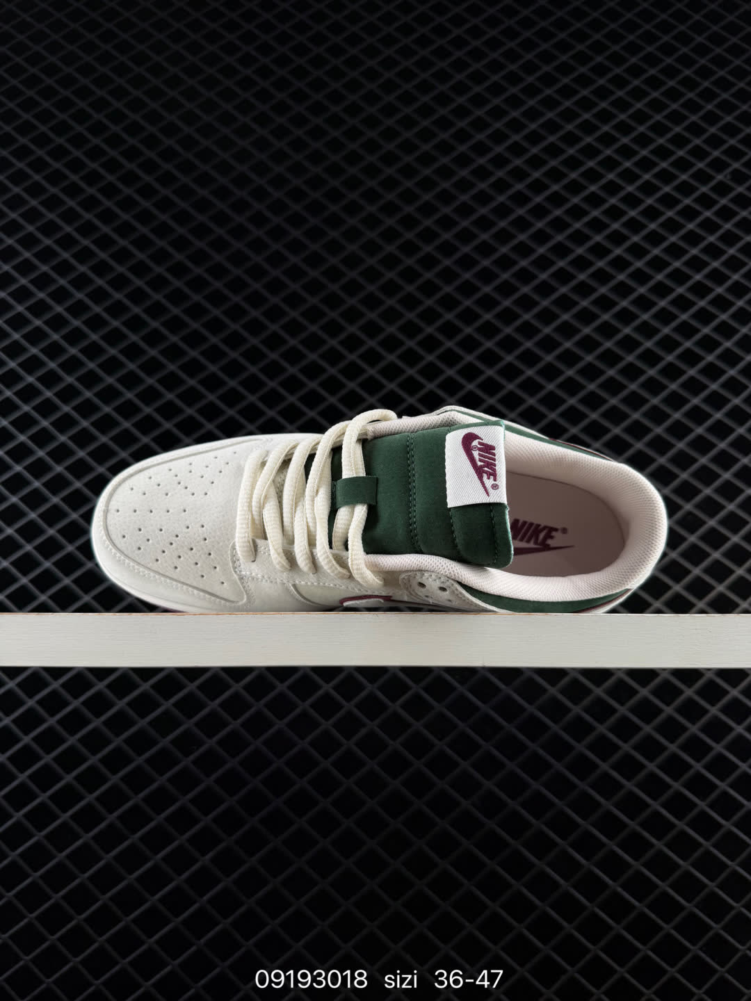 Otomo Katsuhiro x Nike SB Dunk Low-LF0039-001