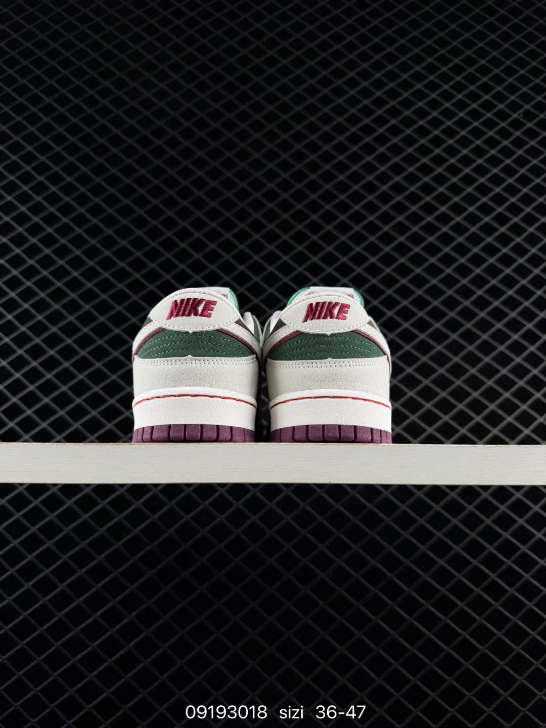 Otomo Katsuhiro x Nike SB Dunk Low-LF0039-001