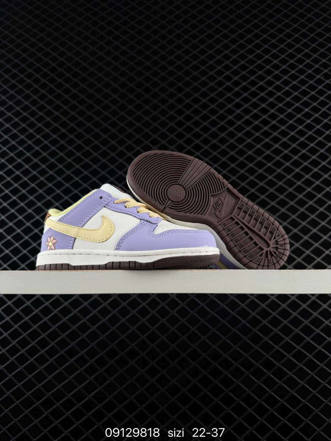 Kids Nike Dunk Low PRM-FB7910