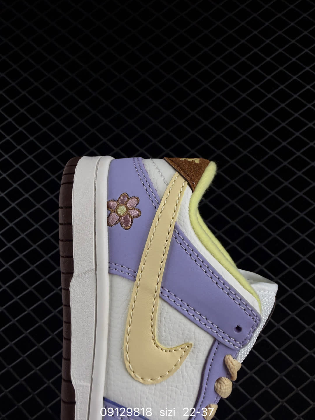 Kids Nike Dunk Low PRM-FB7910