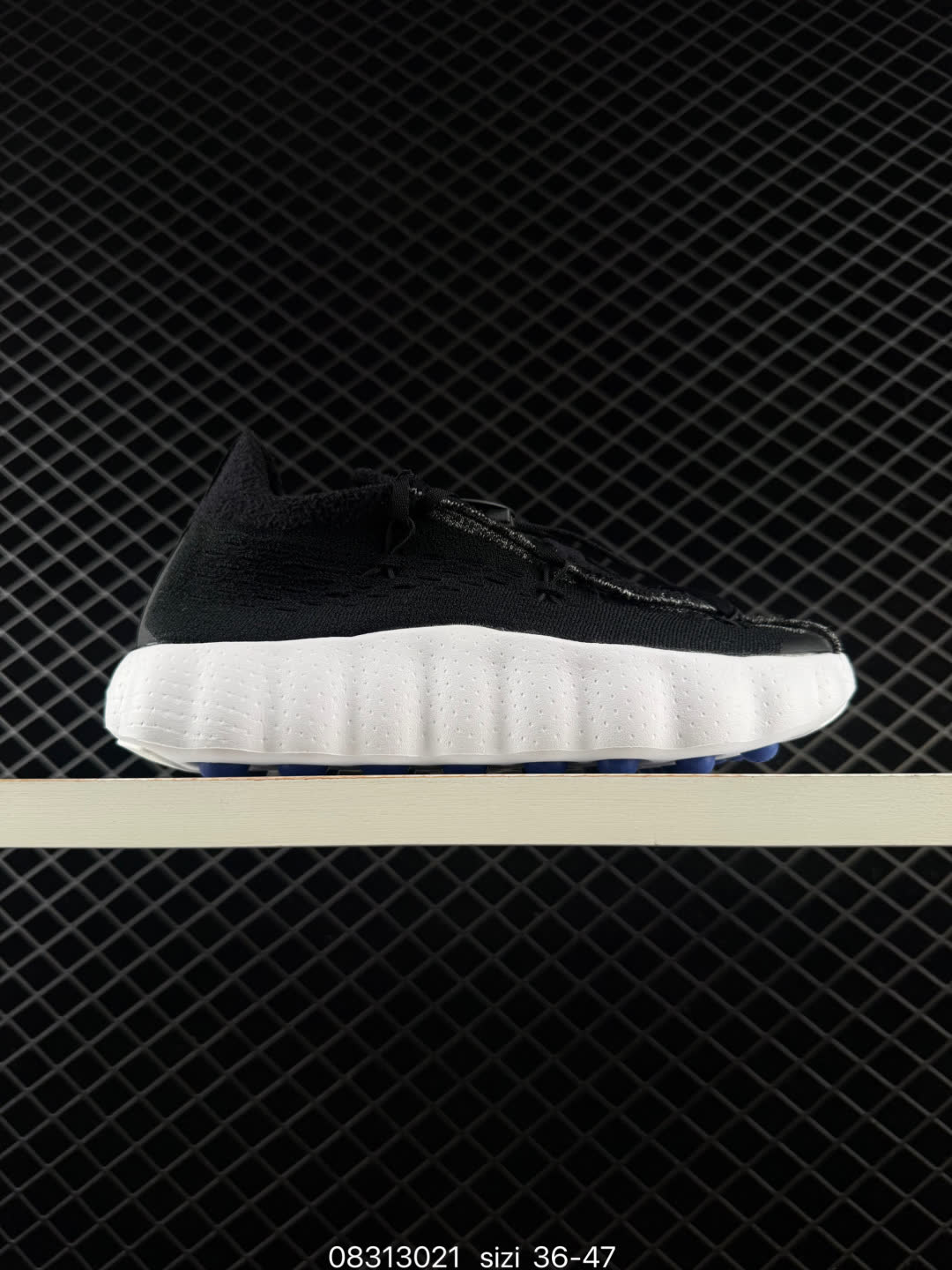 Nike Mind 002-IQ8504-001