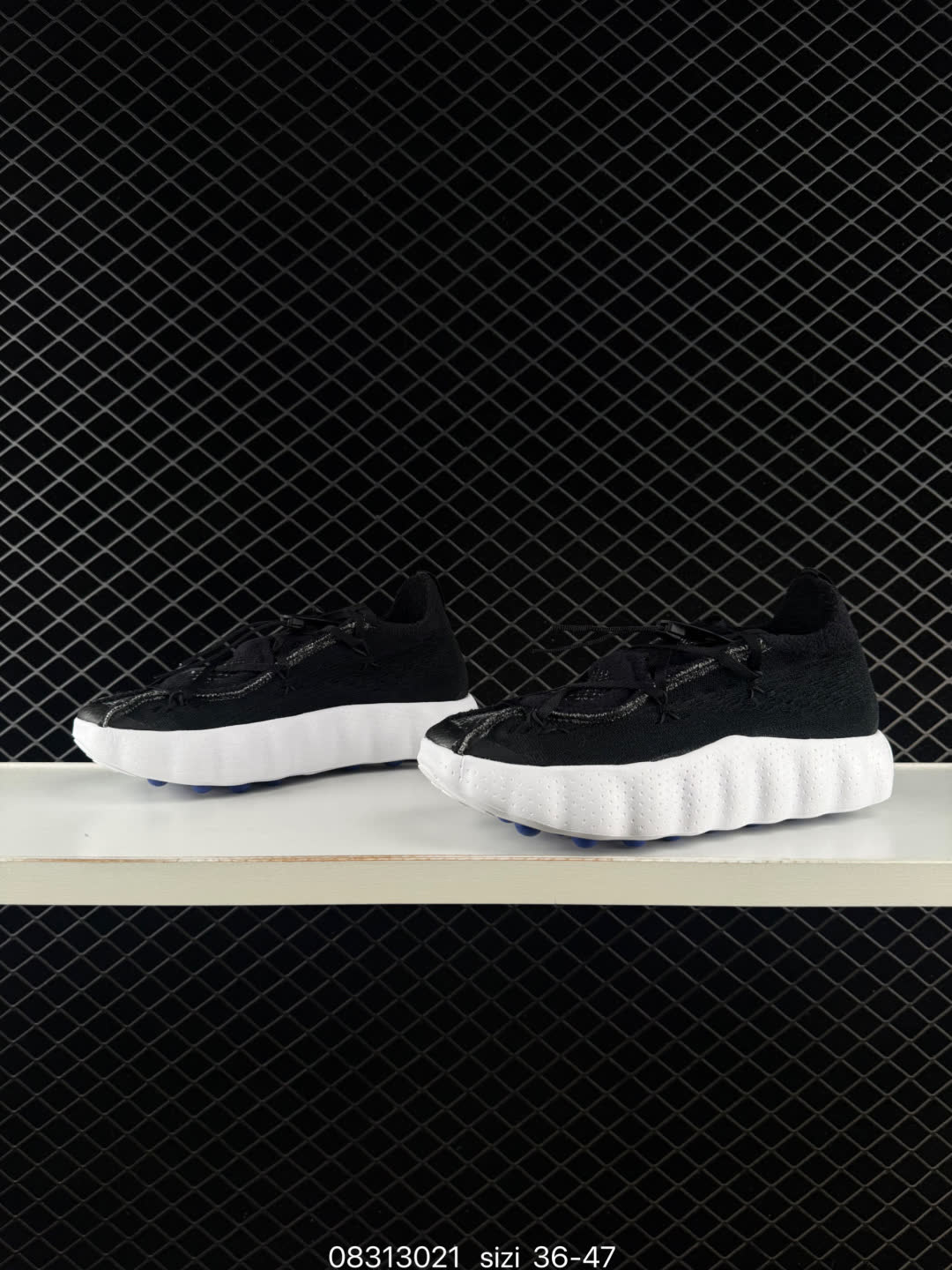 Nike Mind 002-IQ8504-001