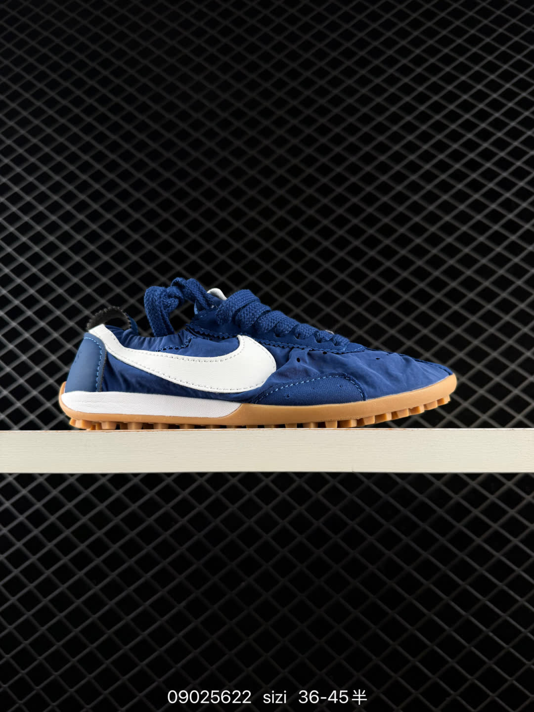 Jacquemus x Nike Jacumoon-HV8547-601 Jacquemus x Nike Jacumoon-HV8547-601
