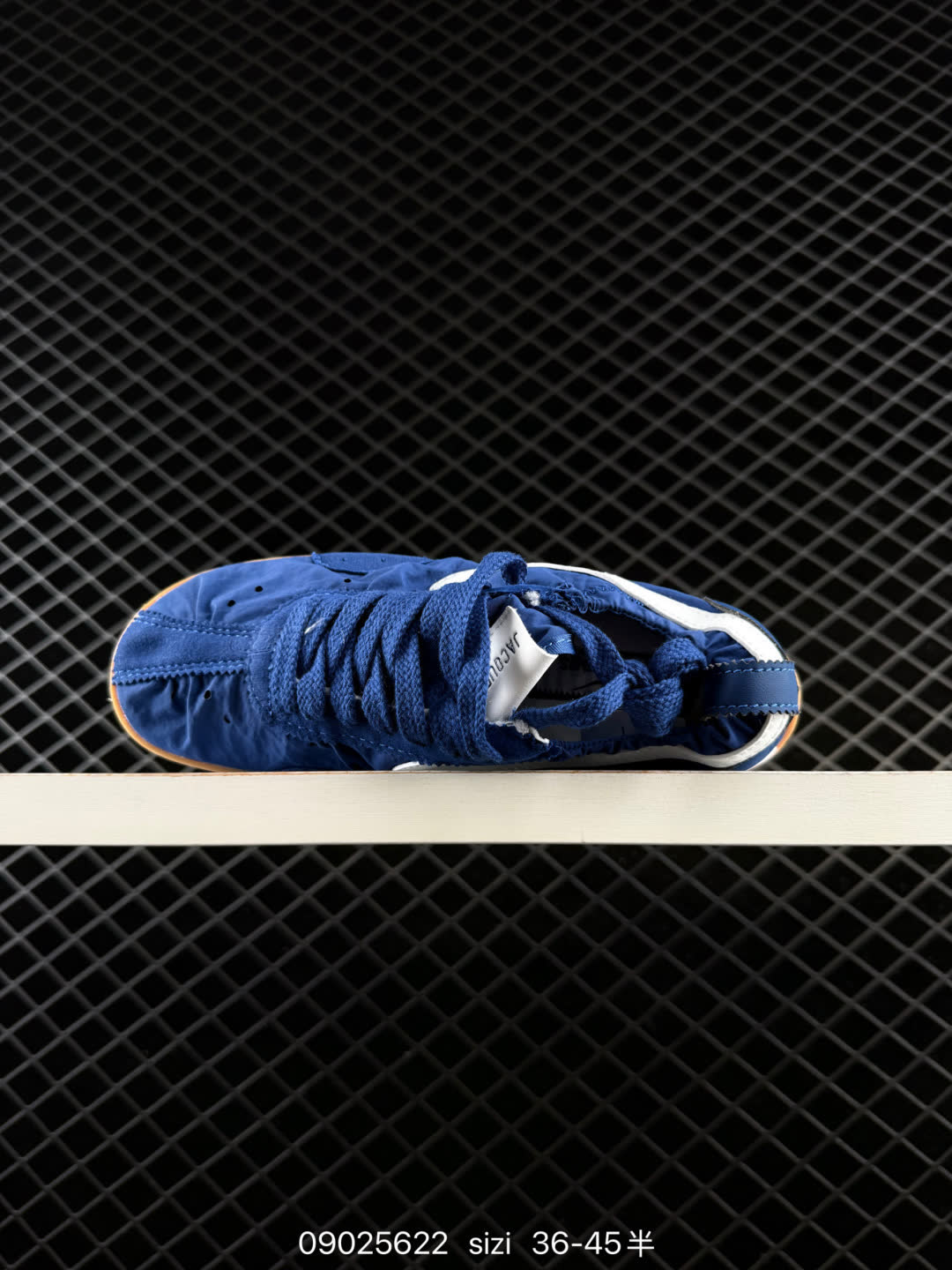 Jacquemus x Nike Jacumoon-HV8547-601