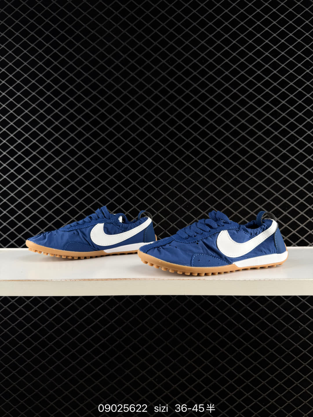 Jacquemus x Nike Jacumoon-HV8547-601