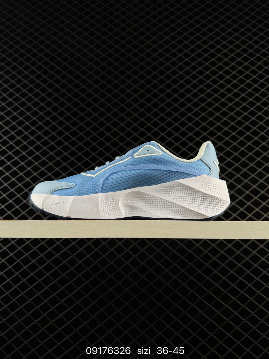 Nike Aura Edge-HQ7025-003