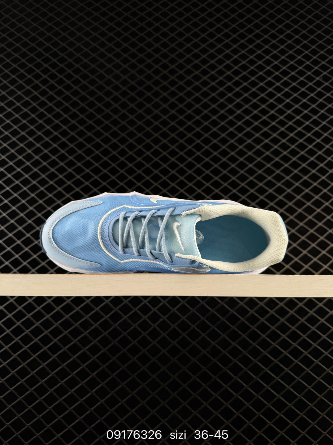 Nike Aura Edge-HQ7025-003