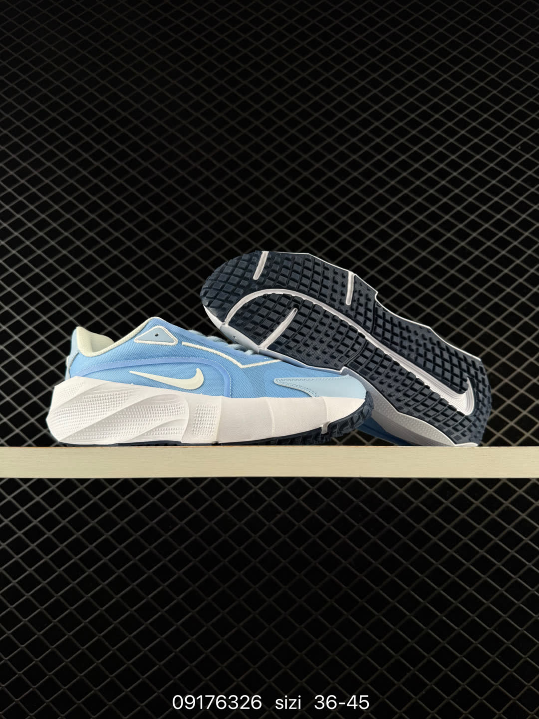 Nike Aura Edge-HQ7025-003