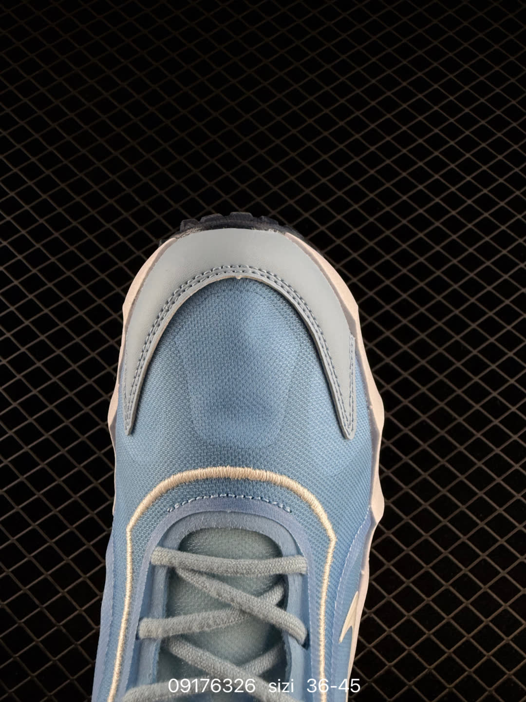 Nike Aura Edge-HQ7025-003