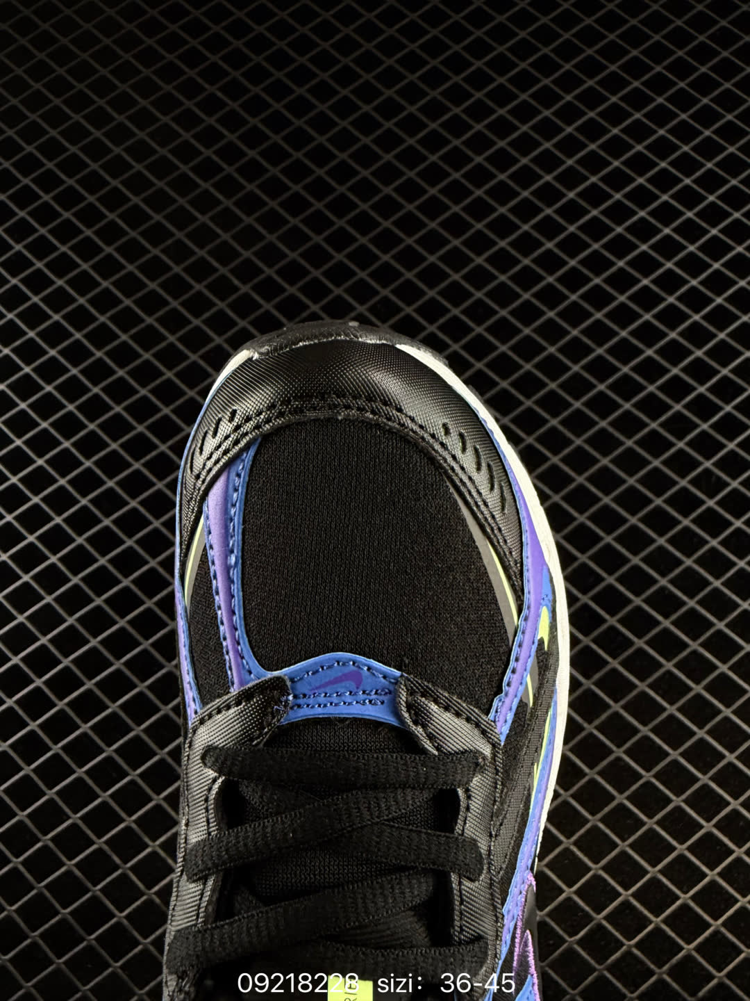 Nike p-9000-IZ4751-100