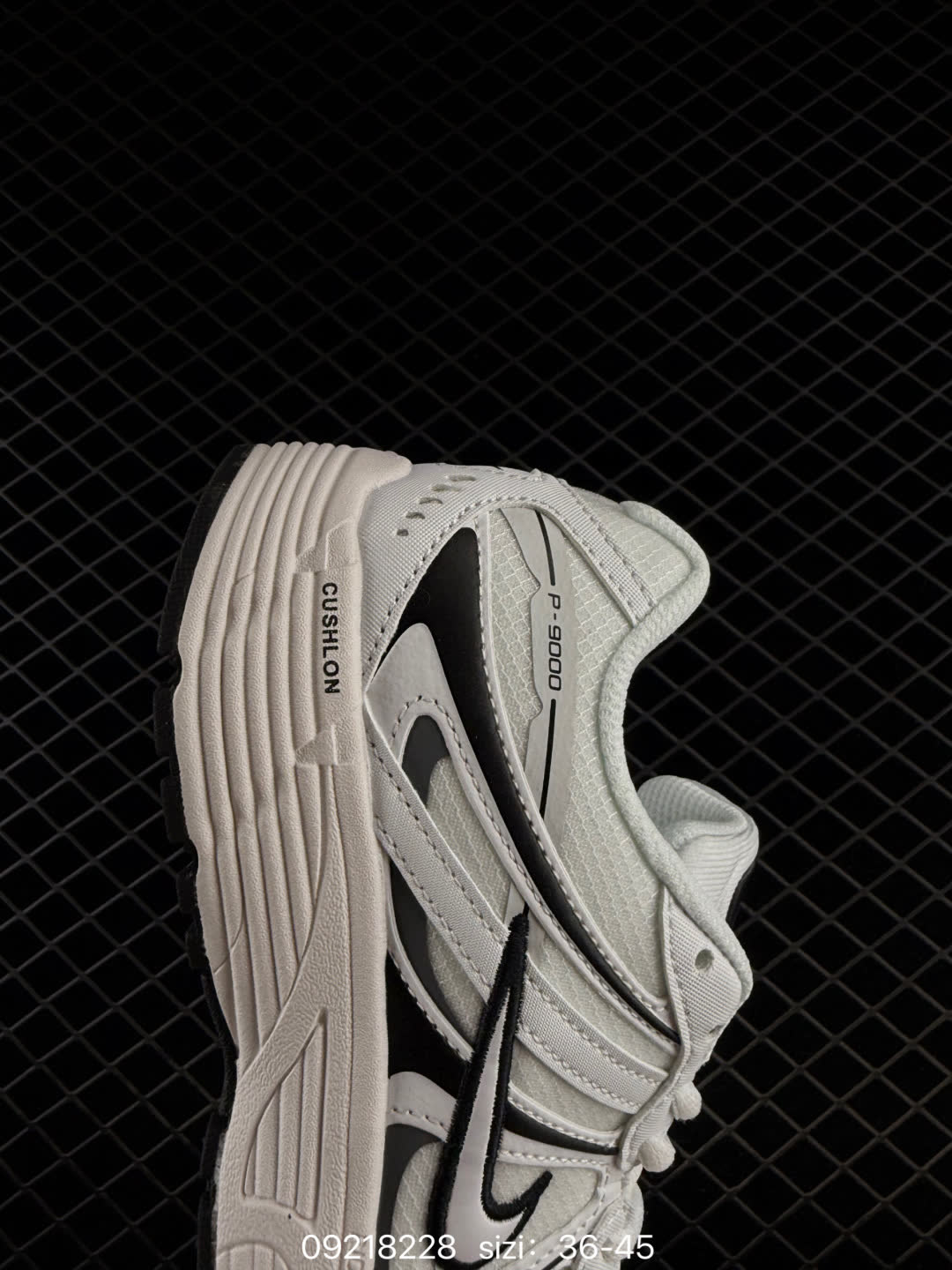 Nike p-9000-IZ4751-100