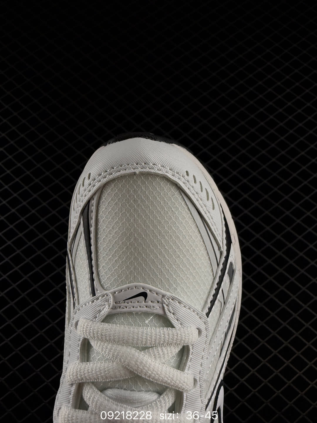 Nike p-9000-IZ4751-100
