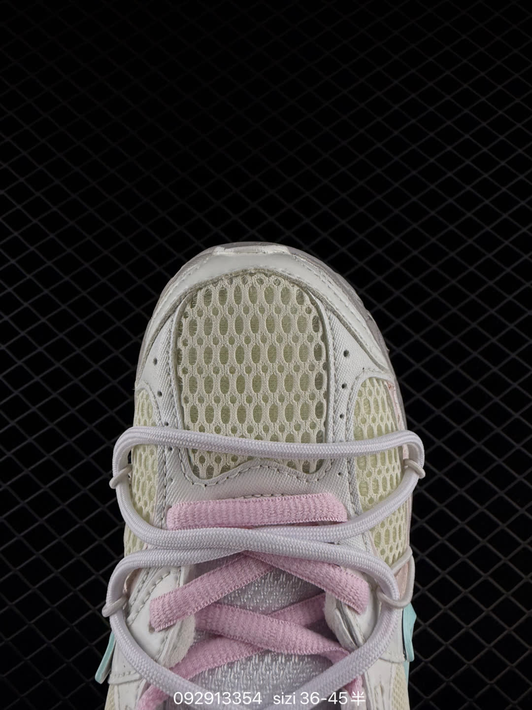 NIKE V2K RUN-HJ4497-001 NIKE V2K RUN-HJ4497-001