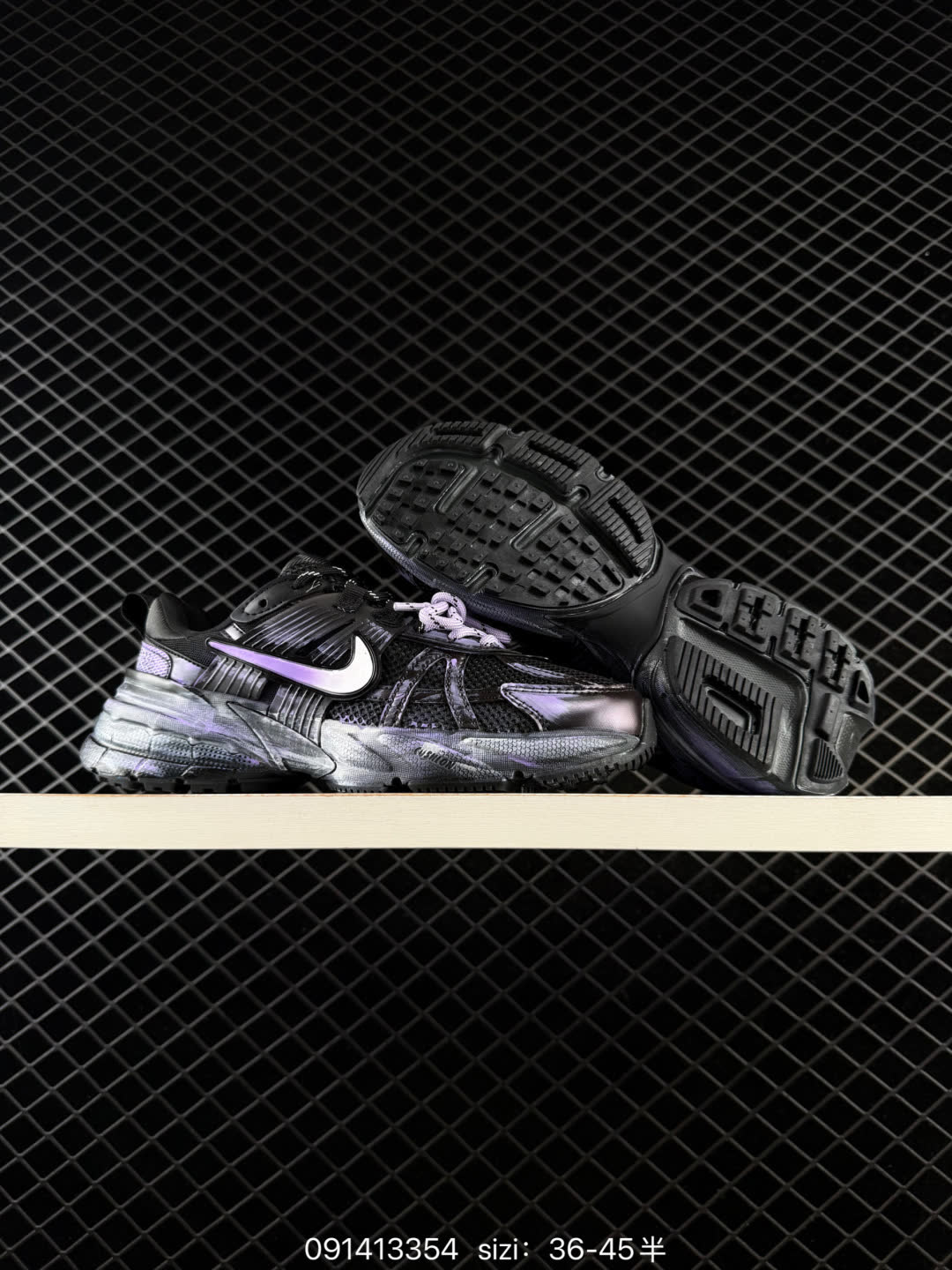 NIKE V2K RUN-HQ7901-102