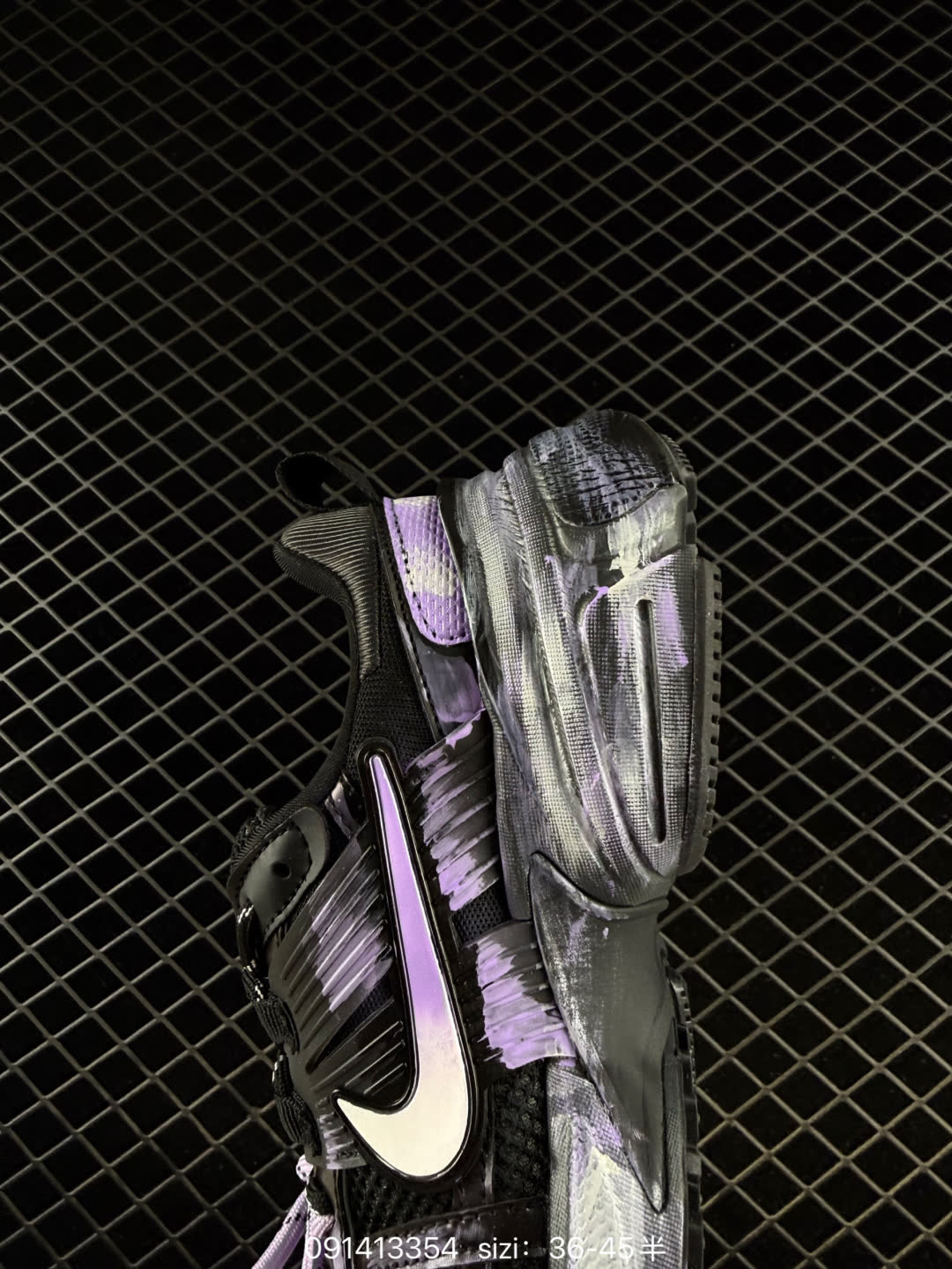 NIKE V2K RUN-HQ7901-102