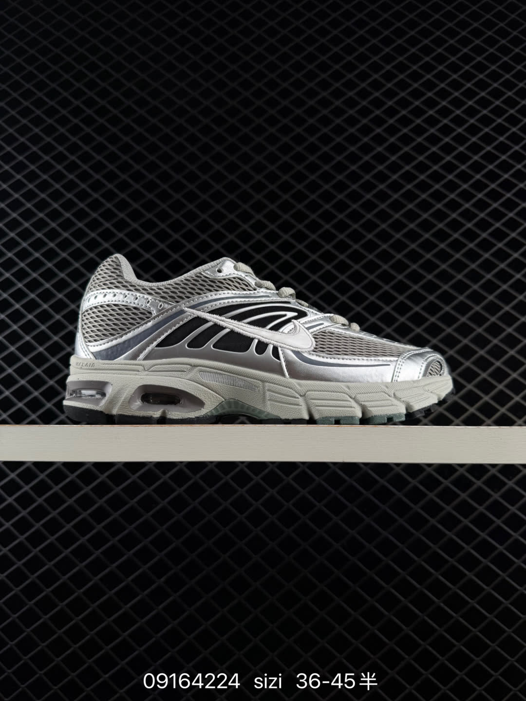 Nike M2K Tekno