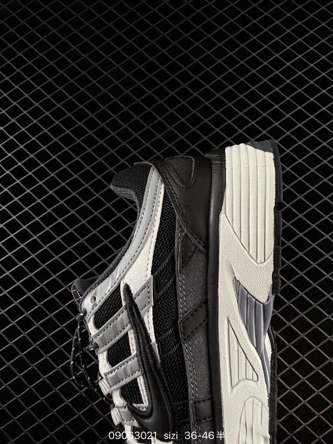 Nike P-6000Premium-HQ3818-001
