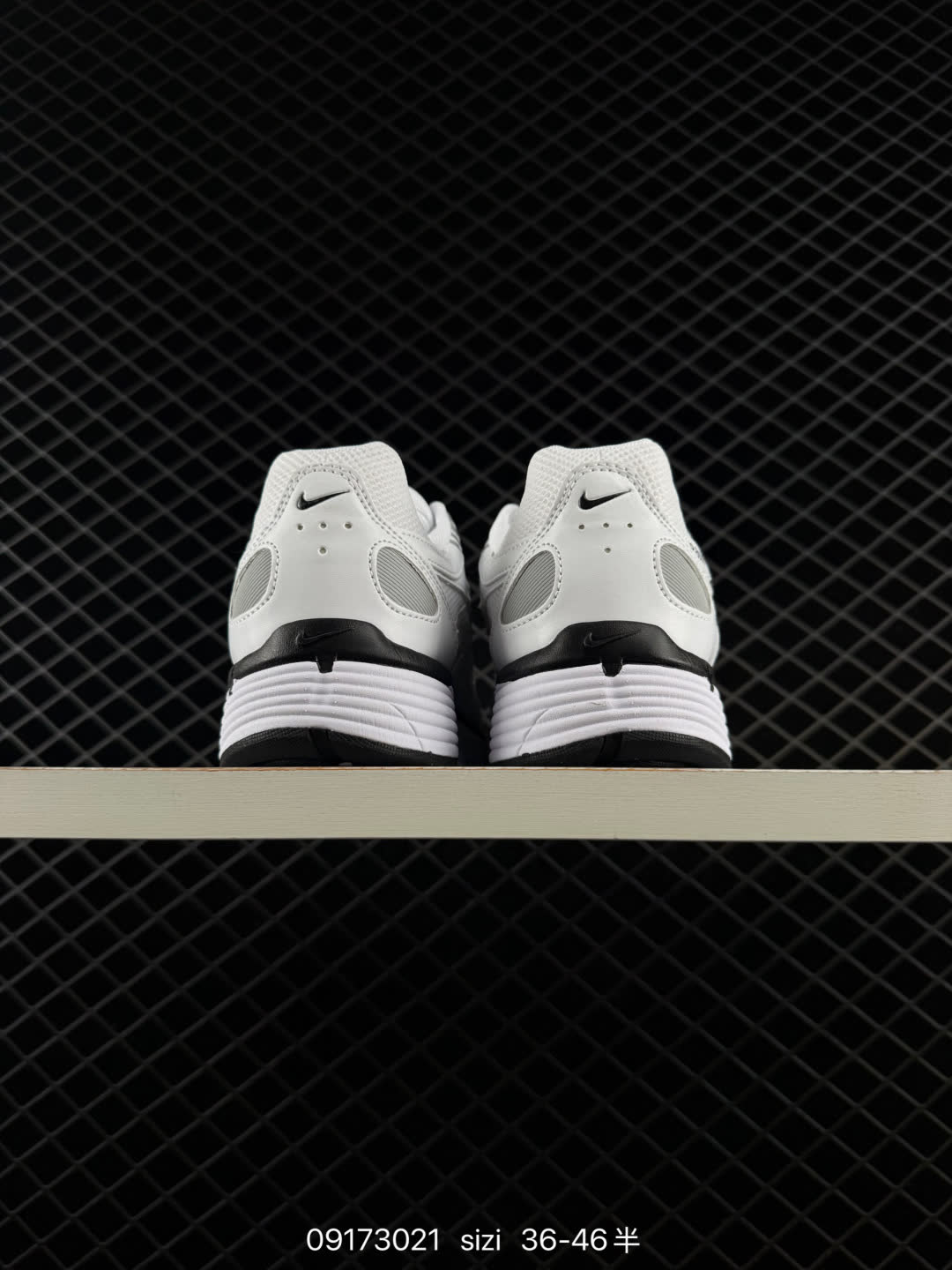 Nike P-6000-HQ3818-001