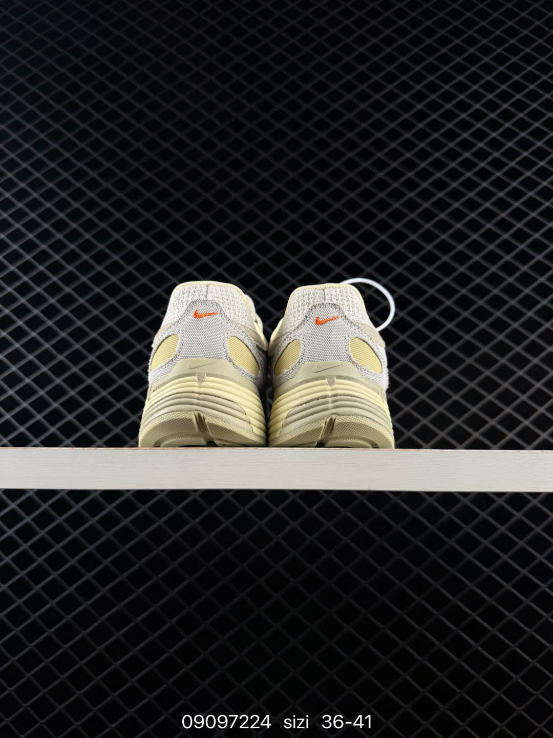 Nike P-6000-CV2209