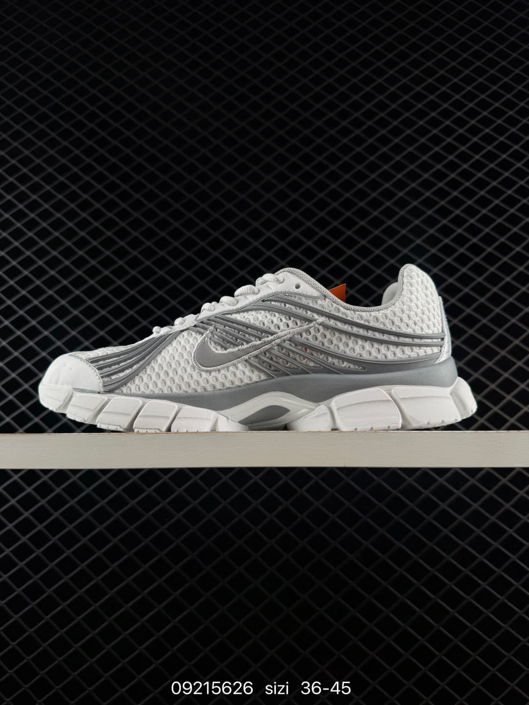 Nike NK P-6000