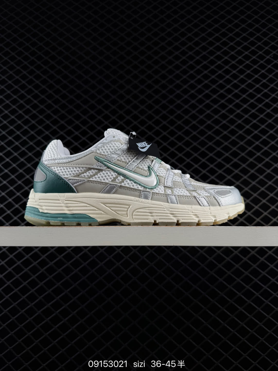 Nike P-6000-IB4019