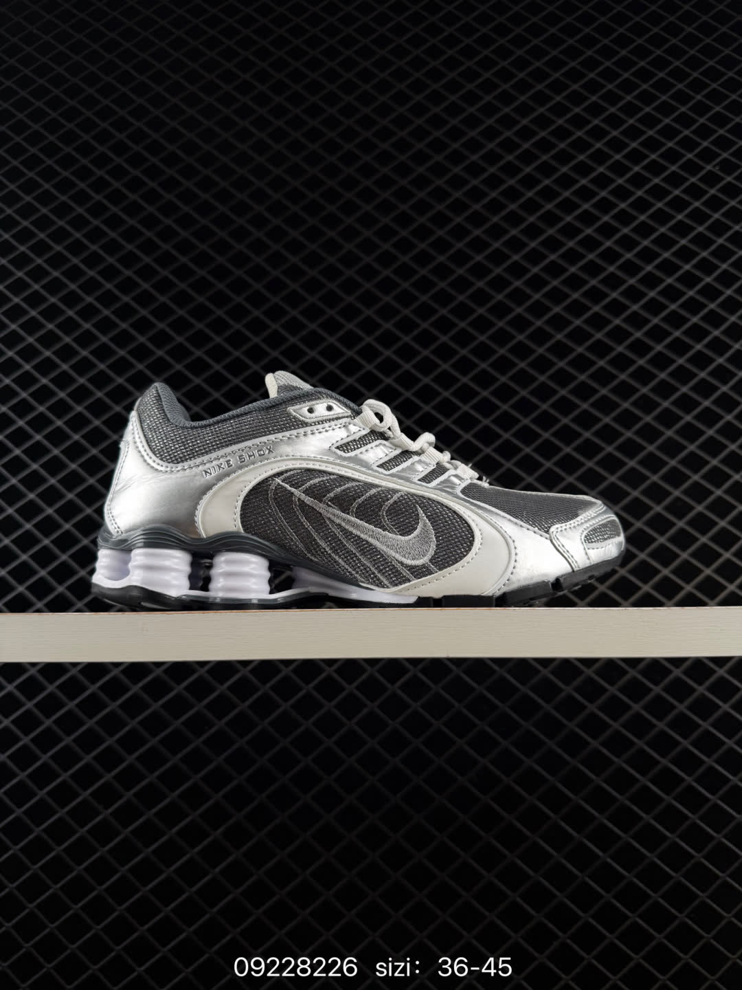 NIKE SHOX Z-HQ7540-115